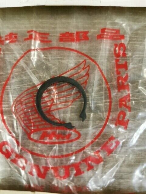 NOS HONDA SET RING 20MM 90605-200-000  H83