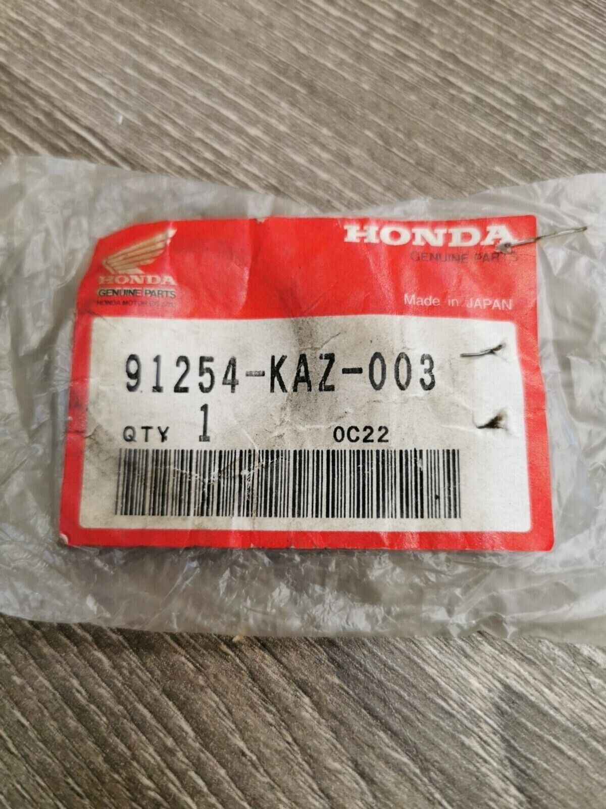 NOS HONDA CBR600F VF750C VFR750F CB300F CBR250R  DUST SEAL 91254-KAZ-003 H50