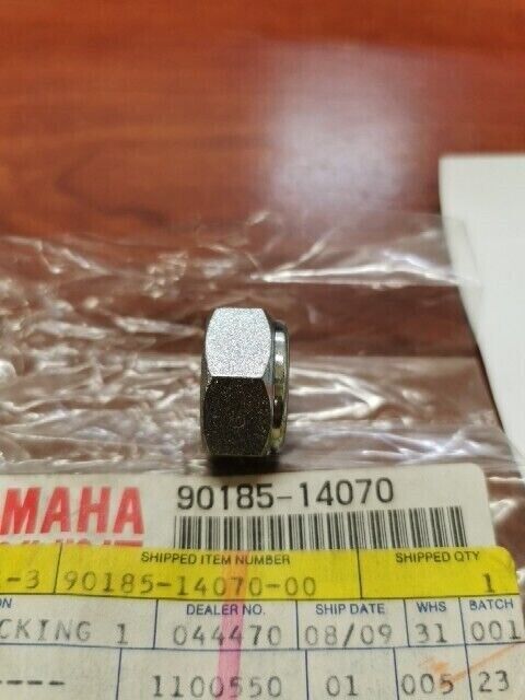 NOS Yamaha YFM45 XV920 XV750 XVS11 XVS1100 SELF-LOCKING NUT 90185-14070-00 Y102