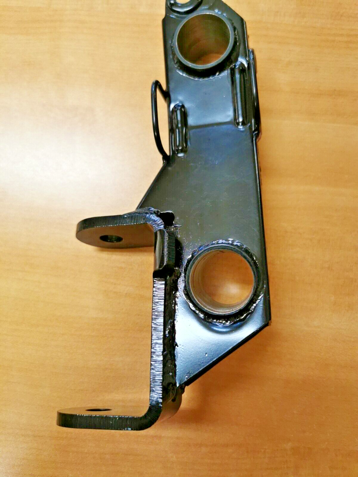 NOS HONDA TR200SX 1988  HOLDER  L  KNUCKLE  51320-HB3-770  H23