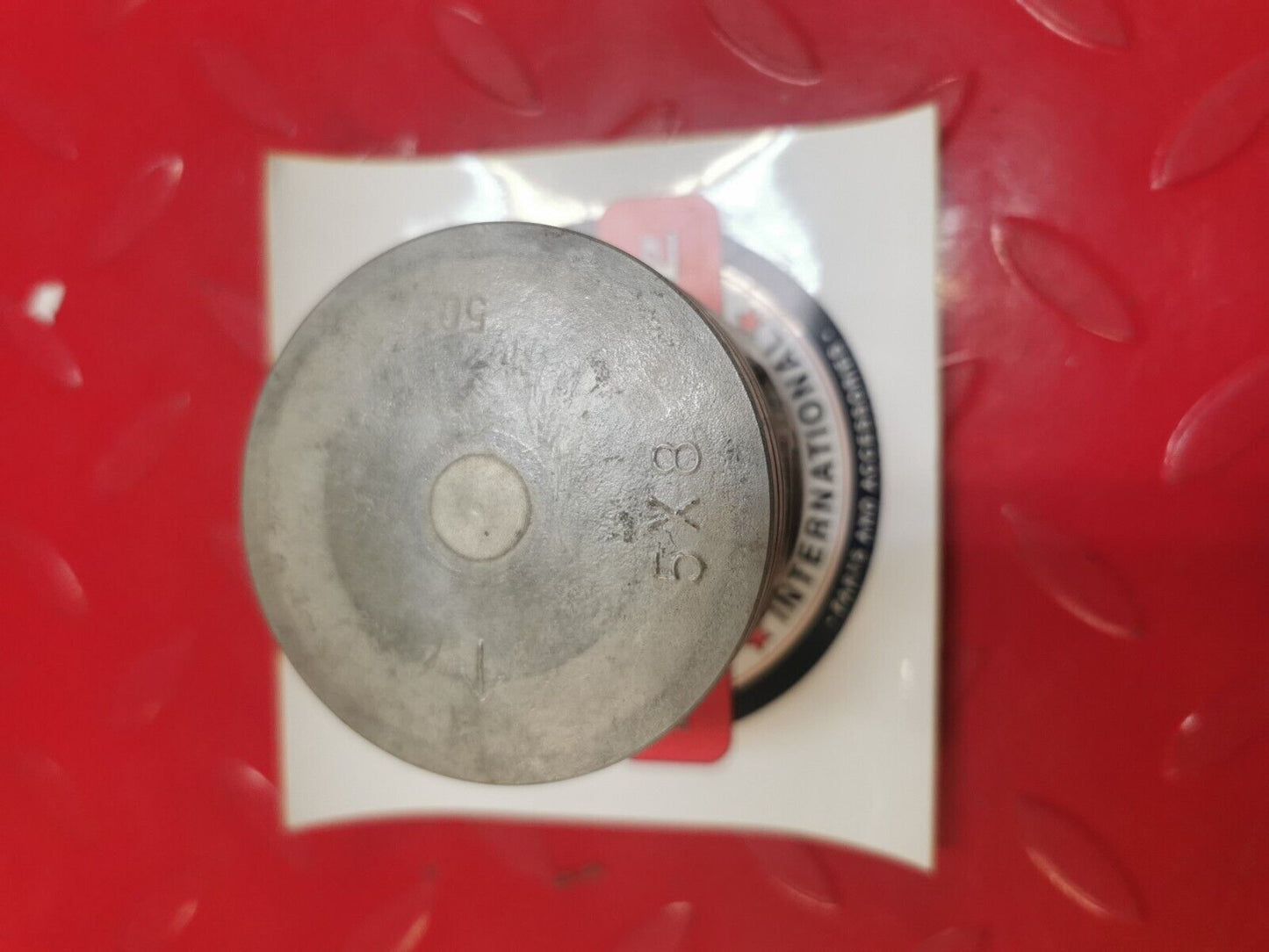 NOS Yamaha IT175 PISTON 2 O/S 0.50 5X8-11636-00-00 Y17