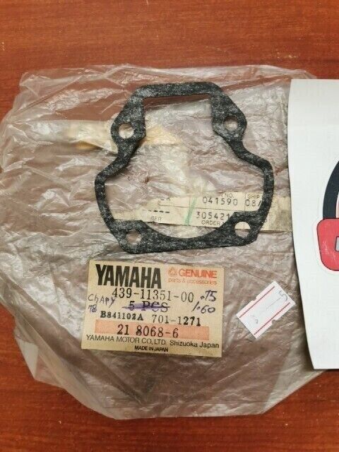 NOS Yamaha LB50 CYLINDER GASKET 439-11351-00-00 SUB. 439-11351-01-00 Y102
