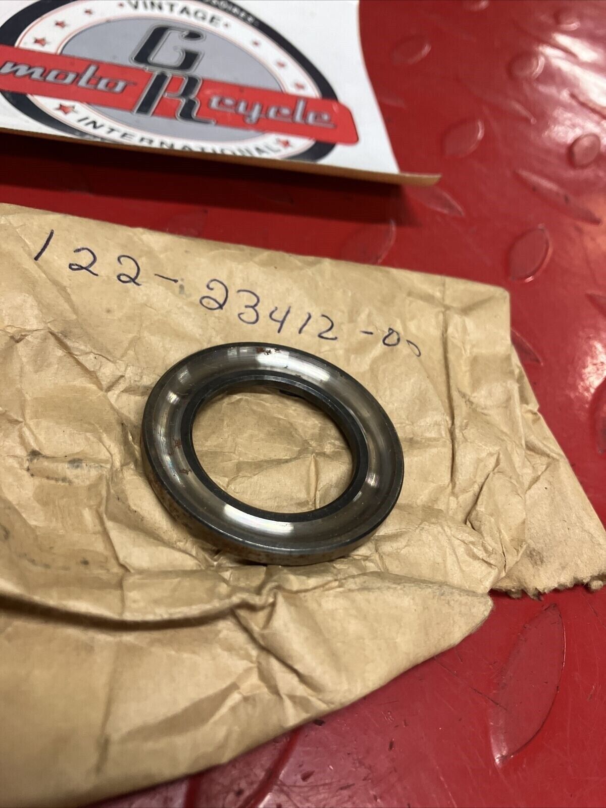 NOS YAMAHA RACE BALL 122-23412-00-00 SUB BY 22F-23412-01-00 Y62