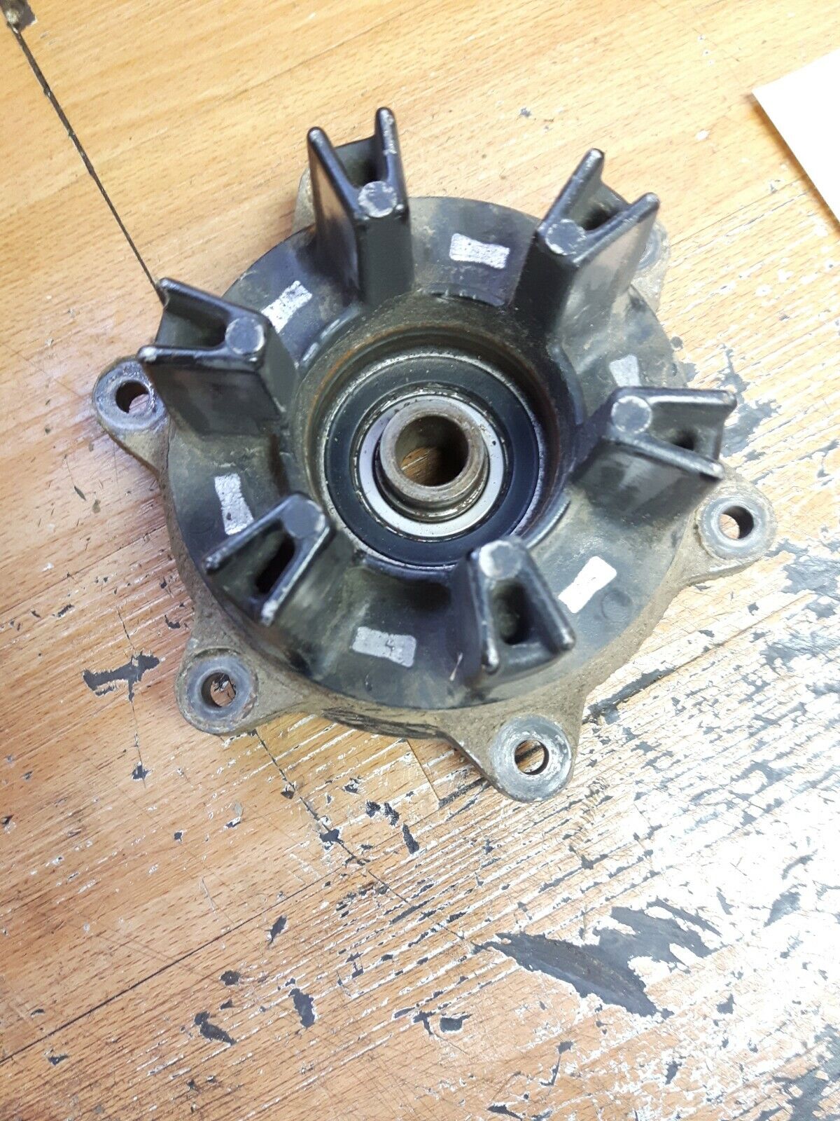 Honda XL600R 1984 rear back wheel hub final driven sprocket flange 1983 - 1987
