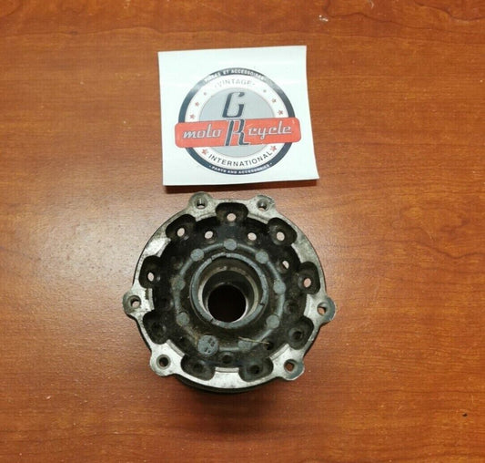 NOS Yamaha IT200 XT350 TT600 TT225 XT225 FRONT HUB 34X-25111-02-98 Y85