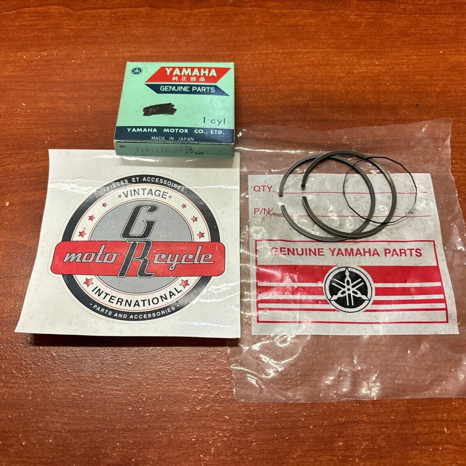 NOS Yamaha 1972 AT2 1972 1973 AT3 PISTON RING 0.50 316-11610-20-00 Y174