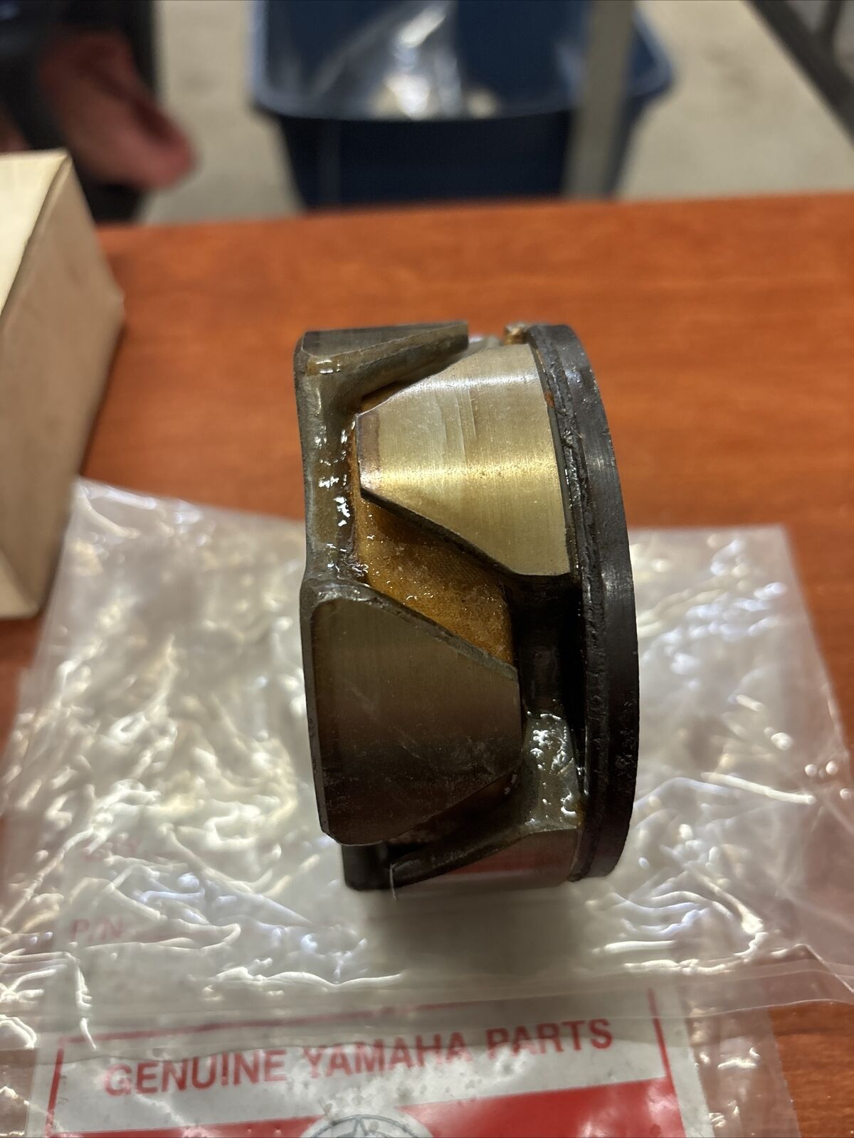 NOS Yamaha TX650 XS1 XS2 XS650 ROTOR 256-81650-11-00 Y172