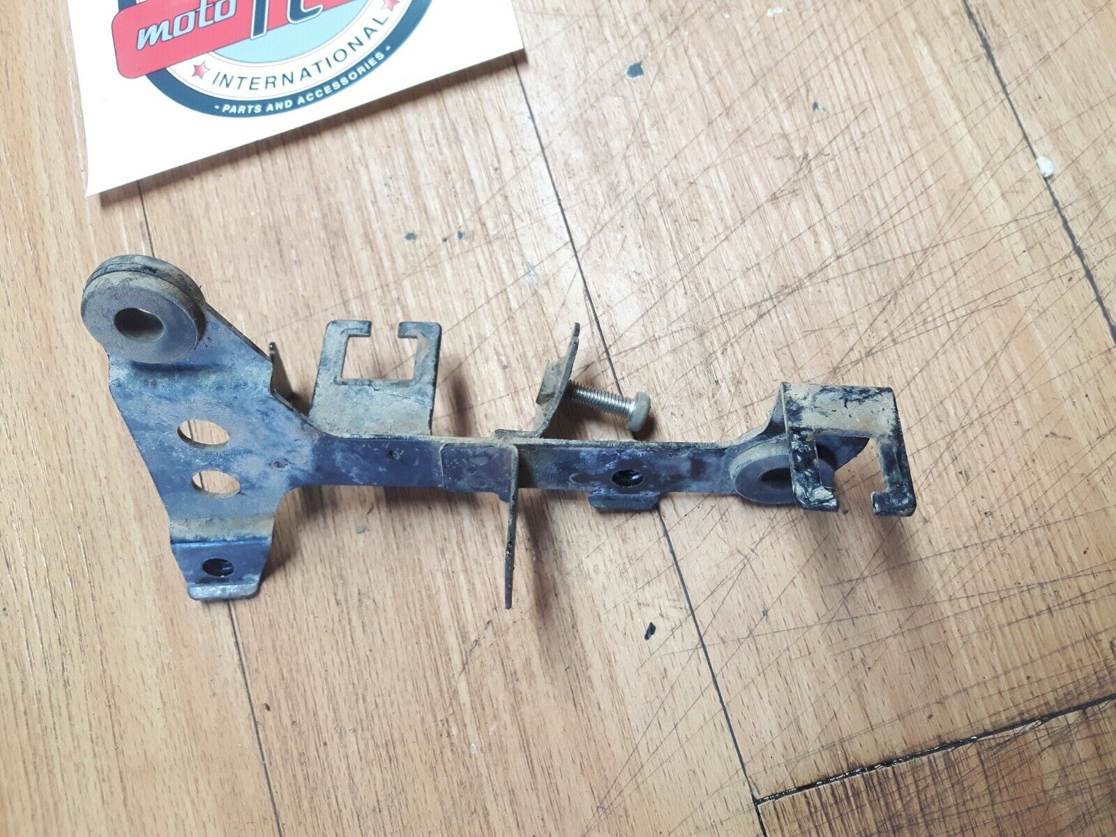 Honda XL250R 1984 cdi ignition coil electrical plate bracket mount hanger 1985