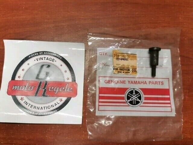 NOS Yamaha TX650 TX750 XS1 XS2 SCREW 256-16337-00-00 SUB 90149-06102-00 Y154