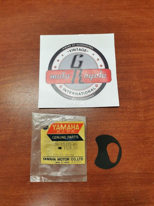 NOS Yamaha XS650 TX650 XS1 XS2 ELEMENT GASKET 256-13445-10-00 Y78