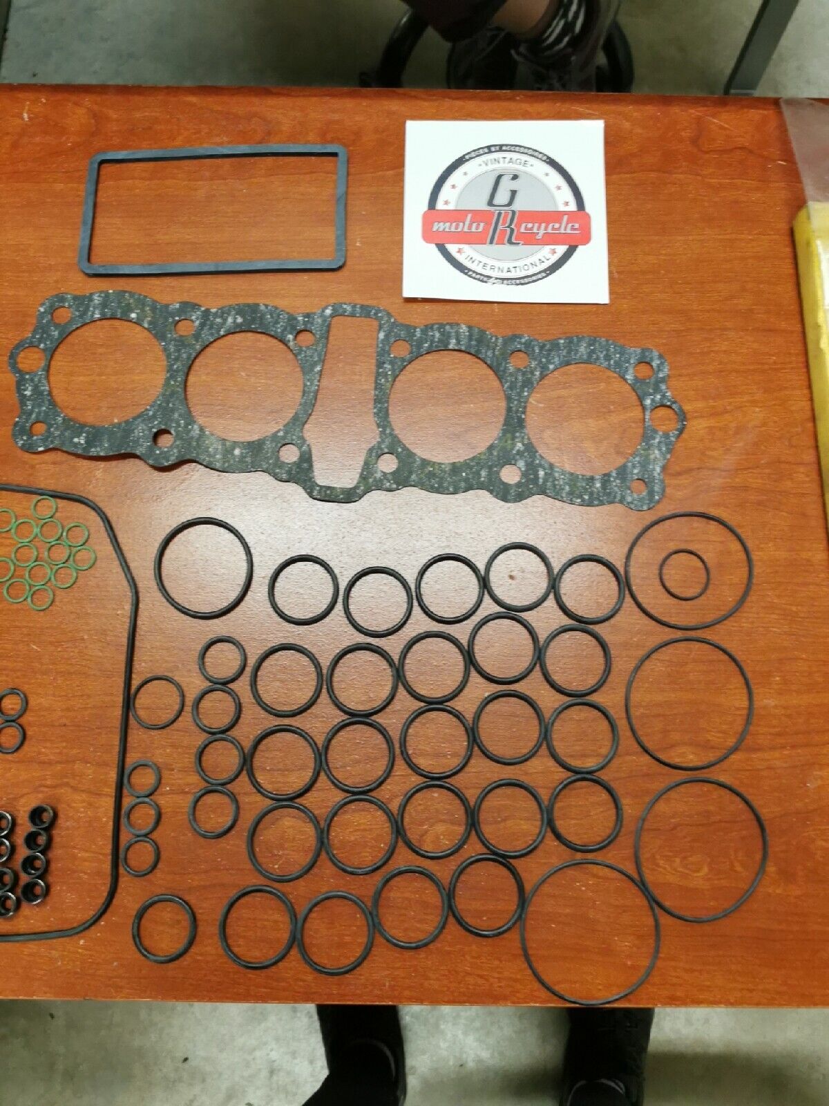 NOS Honda CB550 GASKET KIT INCOMPLETE H37 