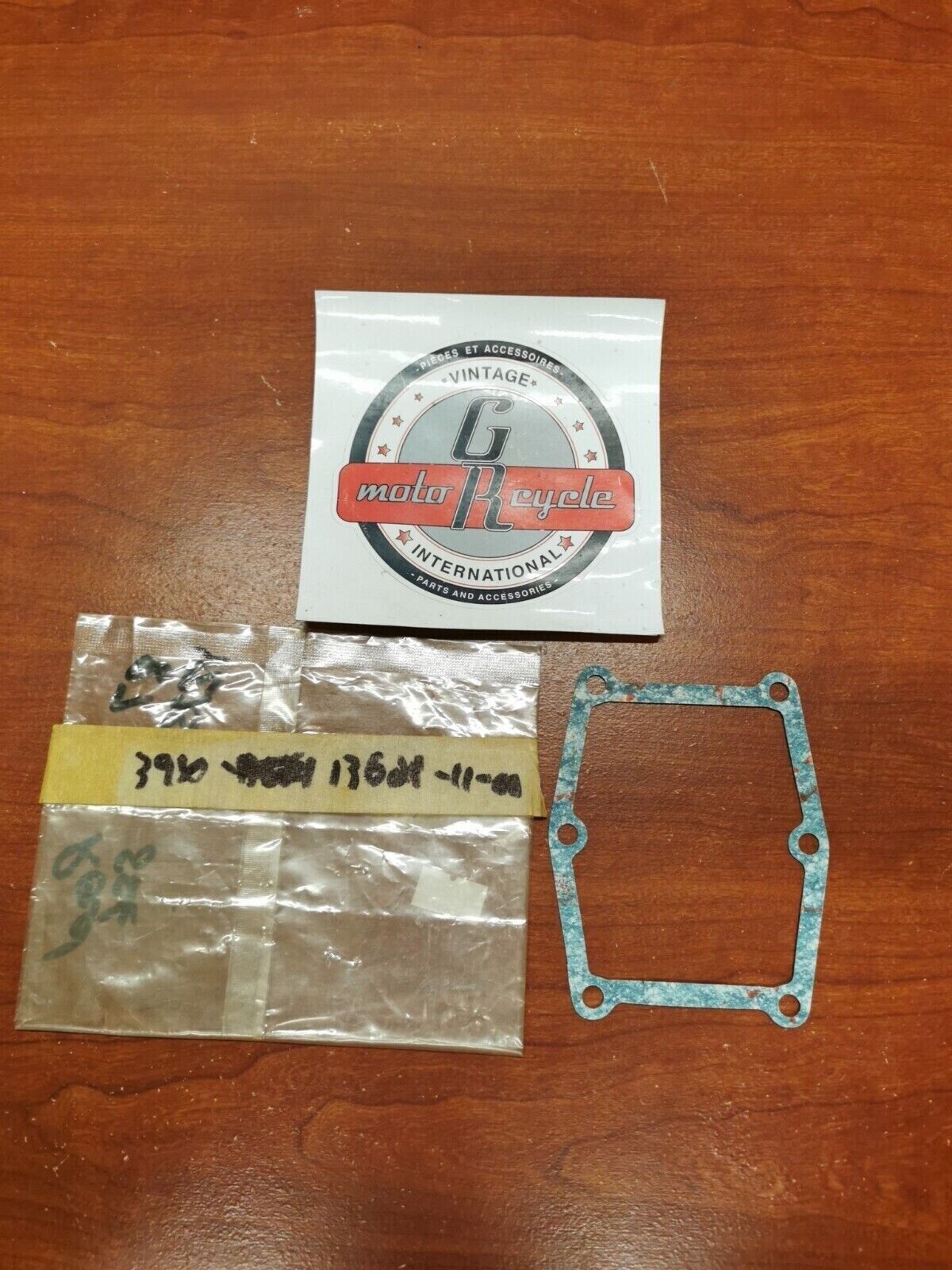 NOS Yamaha YZ250 YZ490 WR500 VALVE SEAT GASKET 39X-13621-11-00 Y95