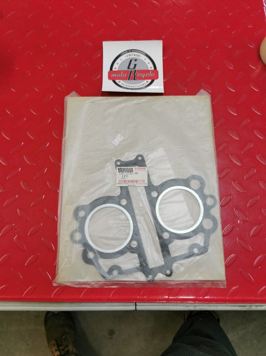 NOS Yamaha XS400 GASKET CYL HEAD 1 12R-11181-10-00 Y24