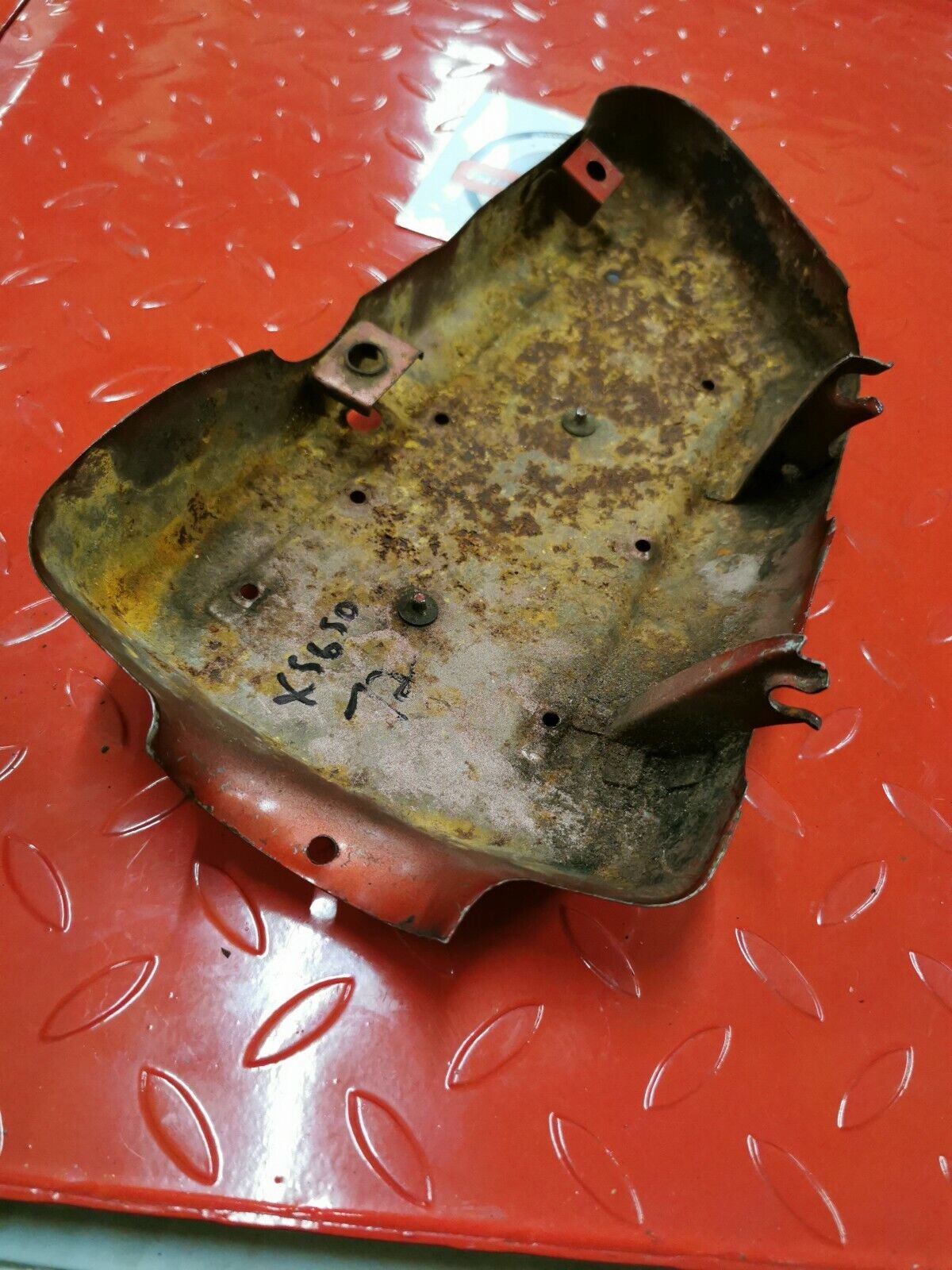 Yamaha XS2 XS650 1982 right side cover panel fairing 1970 1971