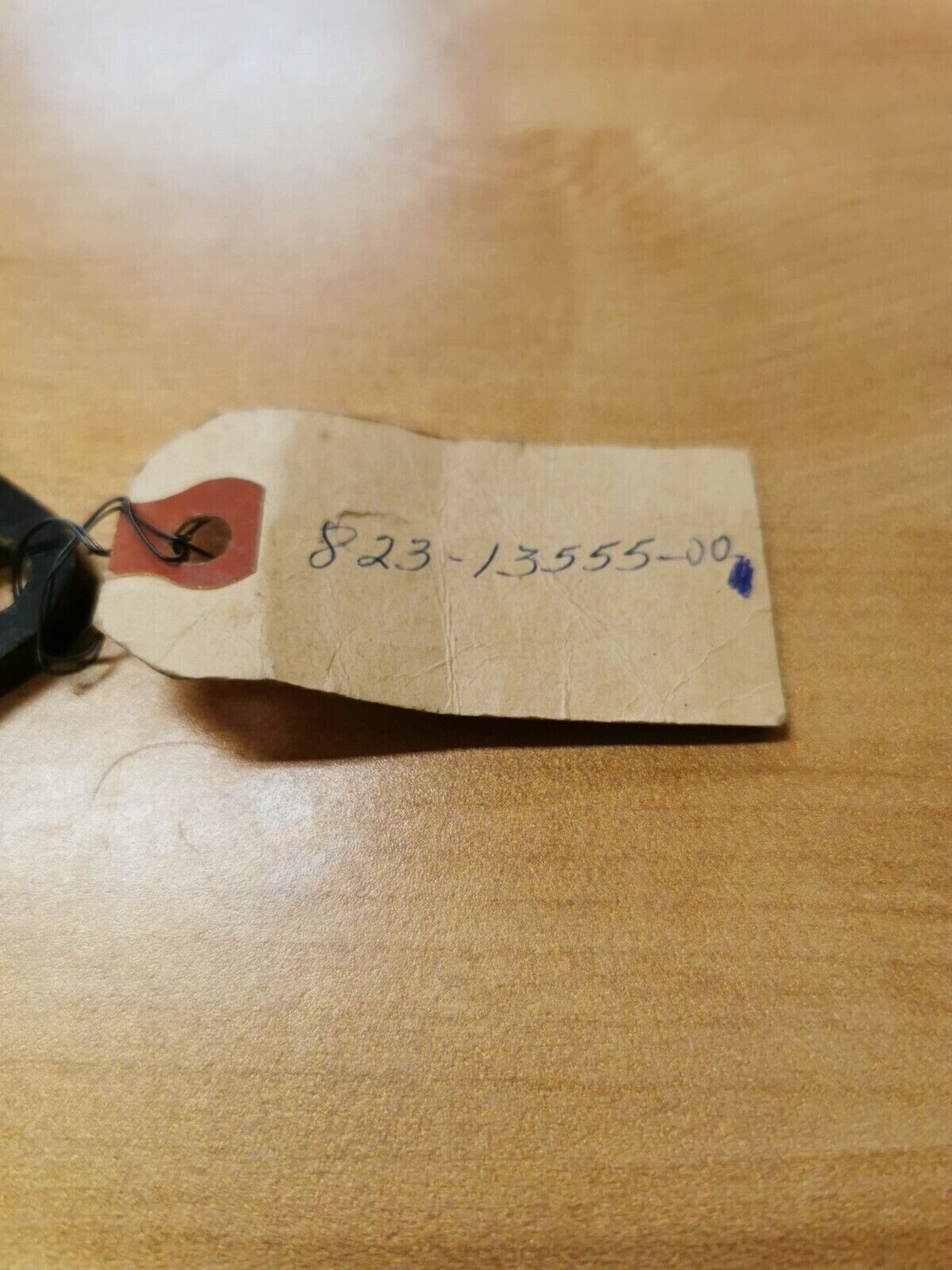 NOS YAMAHA GP292B  1972  1973   MANIFOLD  INTAKE  823-13555-00-00 Y42