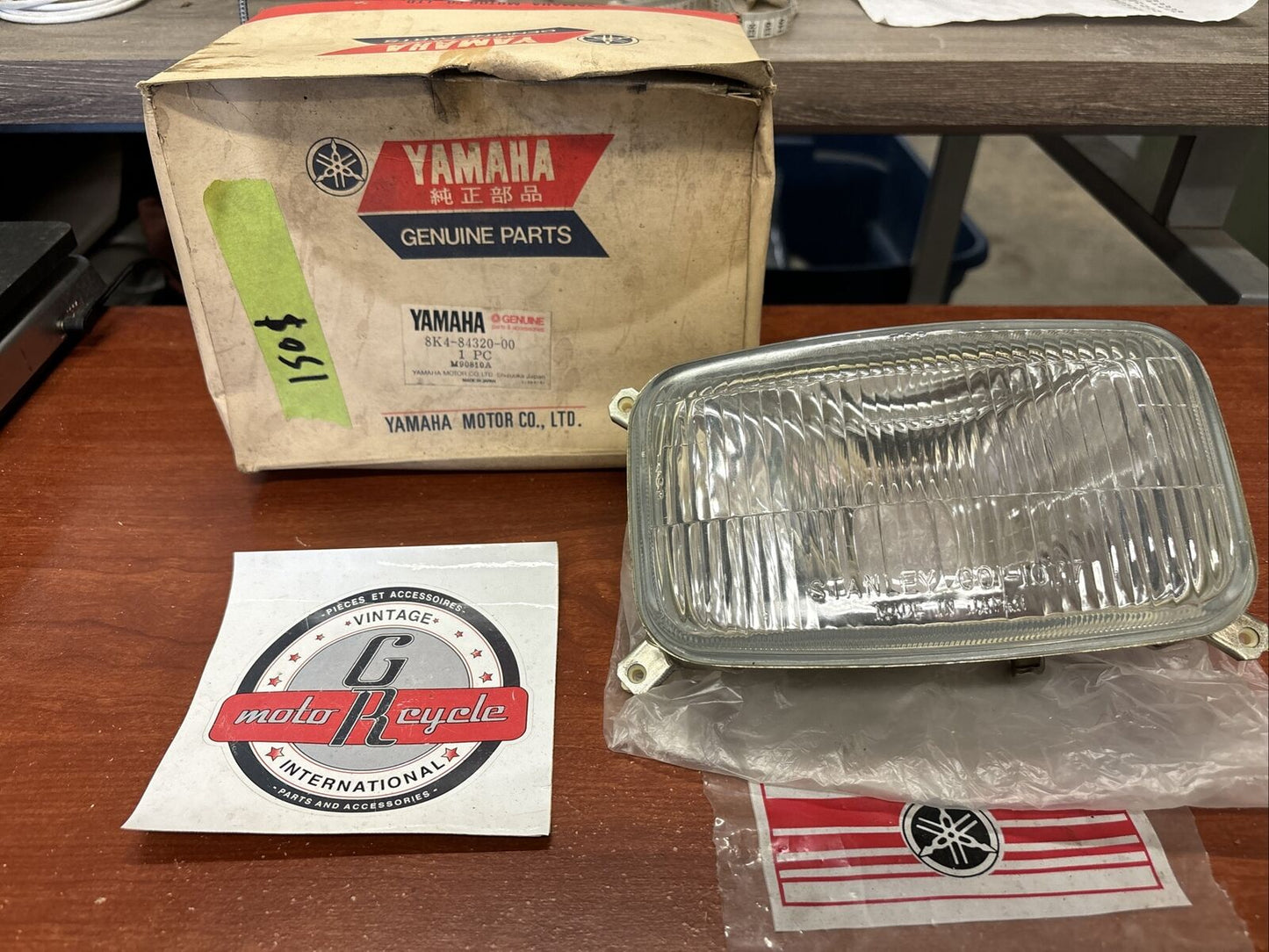 NOS Yamaha SR540 SS440 XL540 LENS 8K4-84320-00-00 Y171