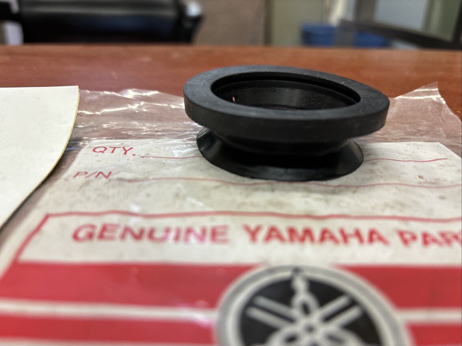 NOS Yamaha RD250 RD350 TX500 TX650 TX750 XS650 CAP PACKING 341-24612-01-00 Y181