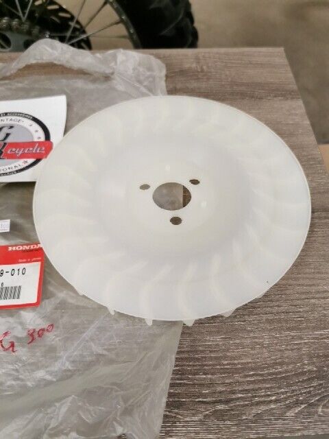 NOS HONDA GK300 G300 FAN COOLING 19511-889-010 H92