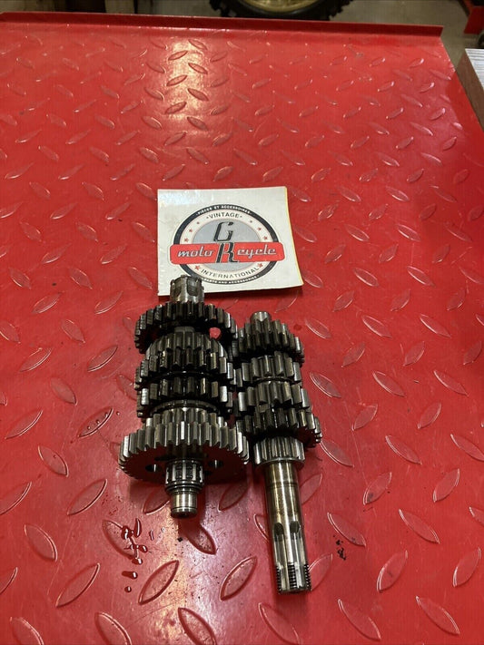 Kawasaki KDX200 1987 transmission tranny mainshaft countershaft 13127-1141