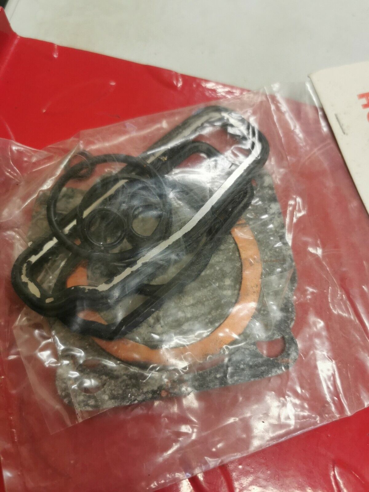 NOS Honda CD90 TOP SET GASKET H2