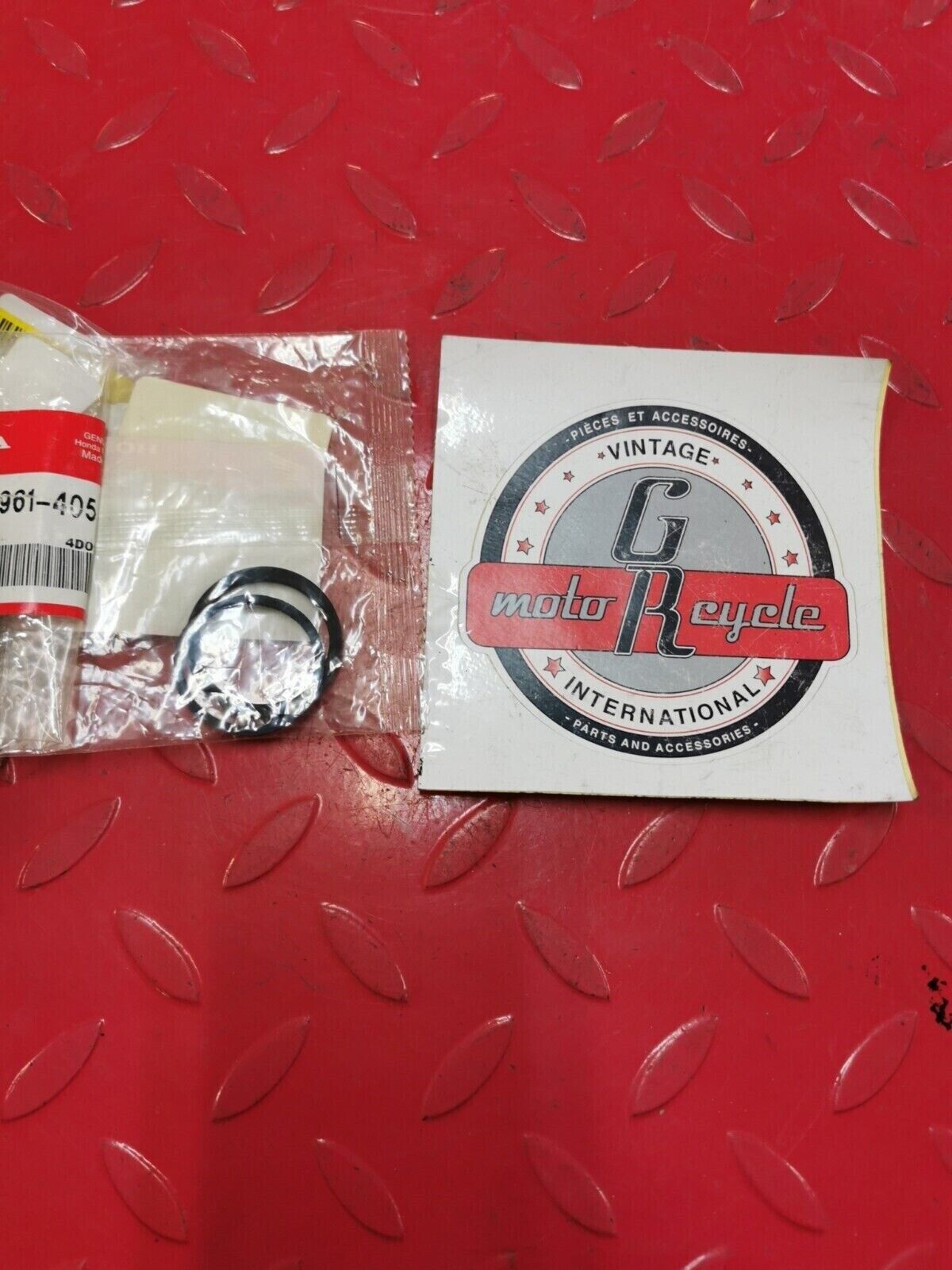 NOS Honda GL1500 CR80 CRF150 CR85 PISTON SEAL 06451-166-405 H25