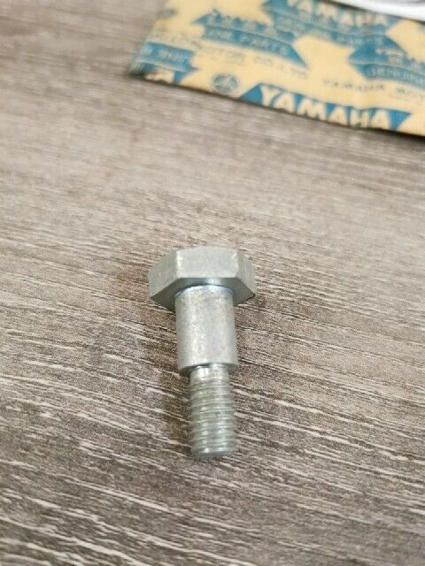 NOS YAMAHA YS624TN YS624TEC YS828TEC JT1 DT100D GT80F BOLT 137-27317-00-00 Y151