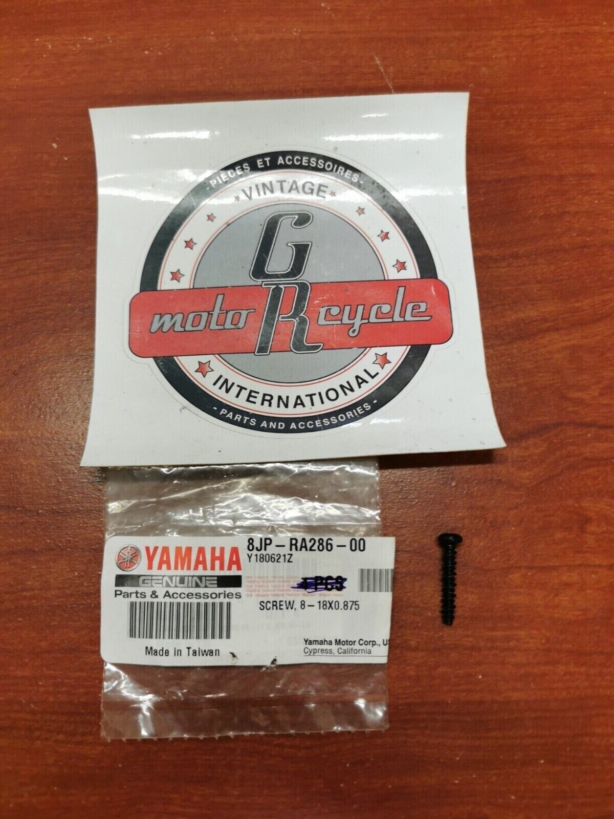 NOS Yamaha SR10 SW10 SCREW 8JP-RA286-00-00 Y83