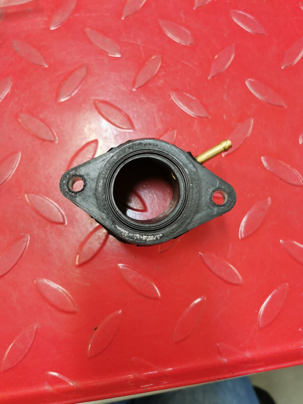 NOS Yamaha 1980 - 1982 XJ650 CARBURETOR JOINT 4H7-13586-02-00 Y41