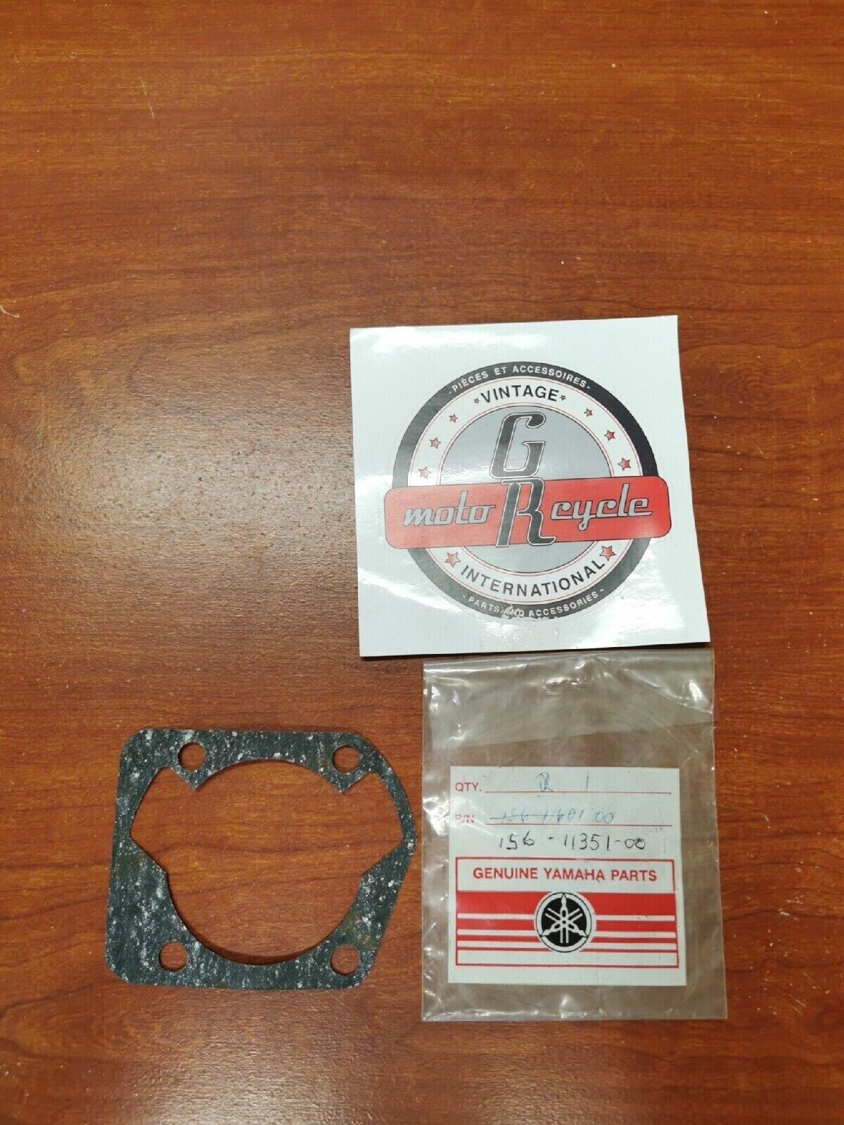 NOS Yamaha TD1 YM1 YDS3 GASKET CYLINDER SUB. 171-11351-00-00 Y75
