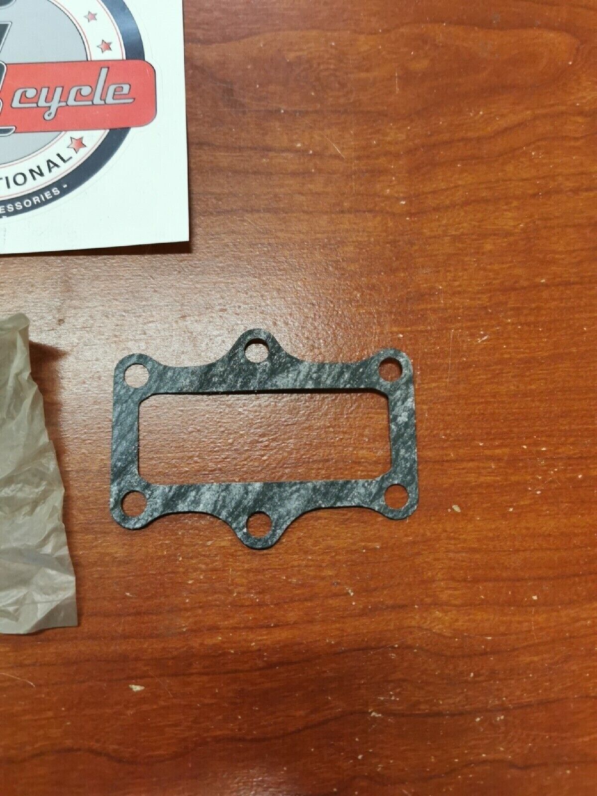 NOS Yamaha XS650 TX650 XS1 XS2 GASKET TENSIONER CASE SUB. 306-12213-12-00 Y75