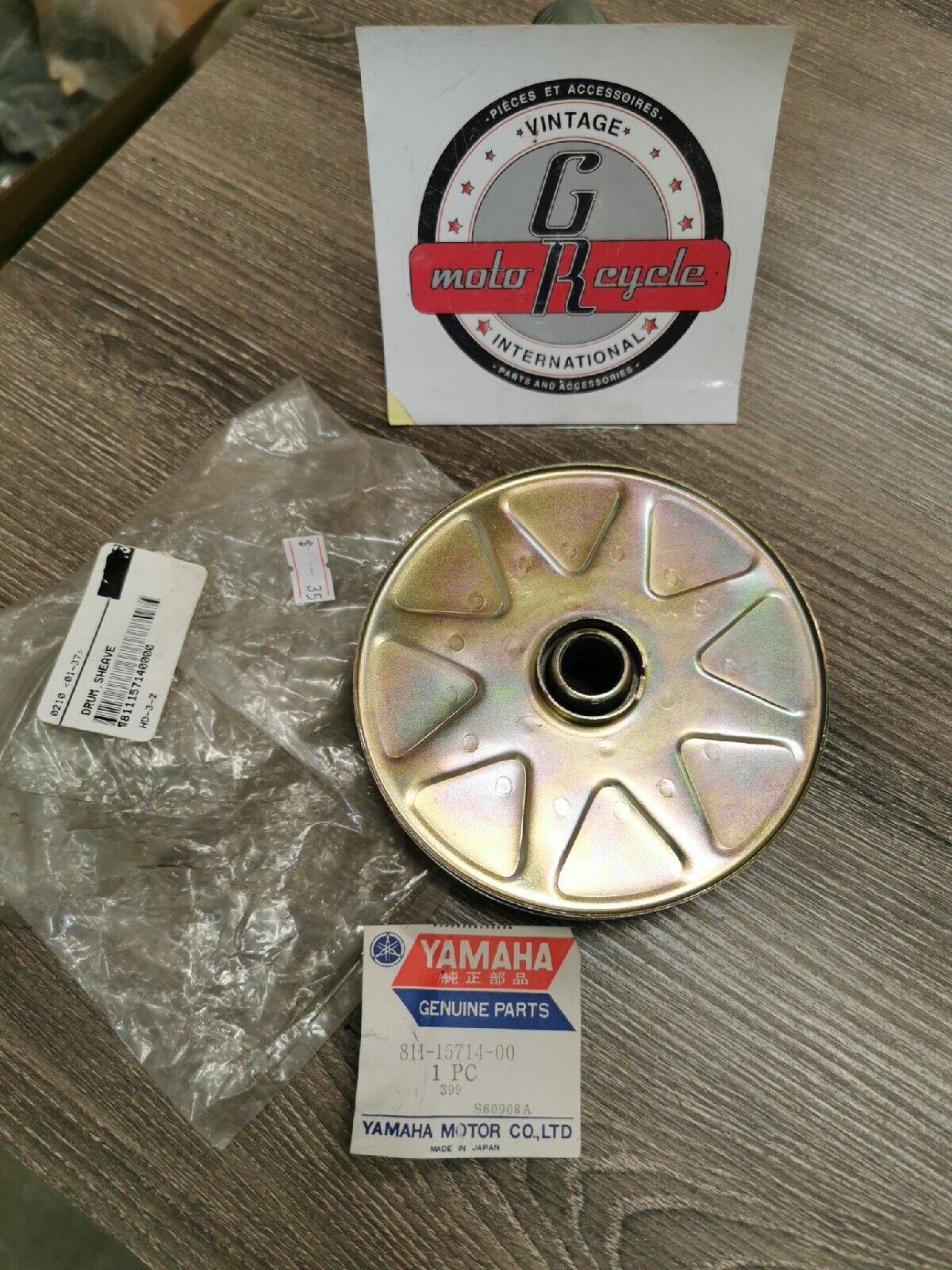 NOS YAMAHA For Snowmobile   Drum  Sheave  811-15714-00-00 Y53