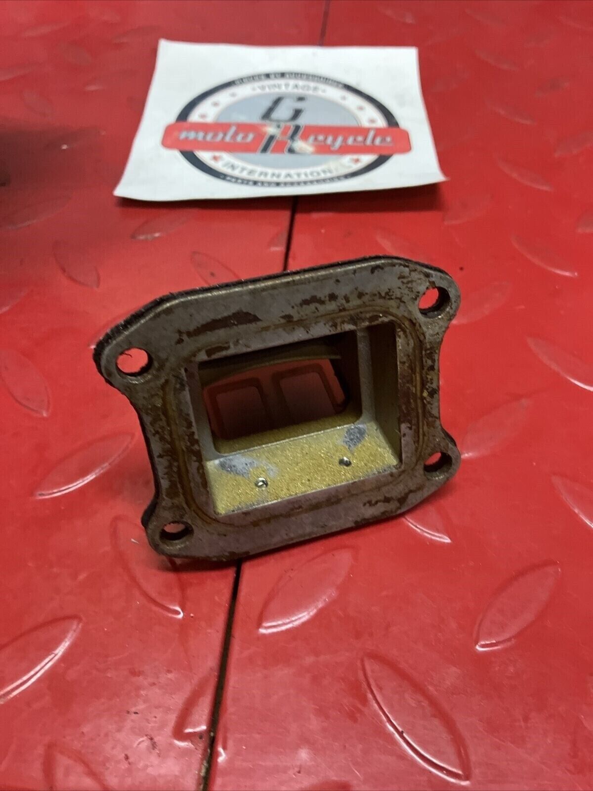 Honda CR80R 1986 Reed valve block cage