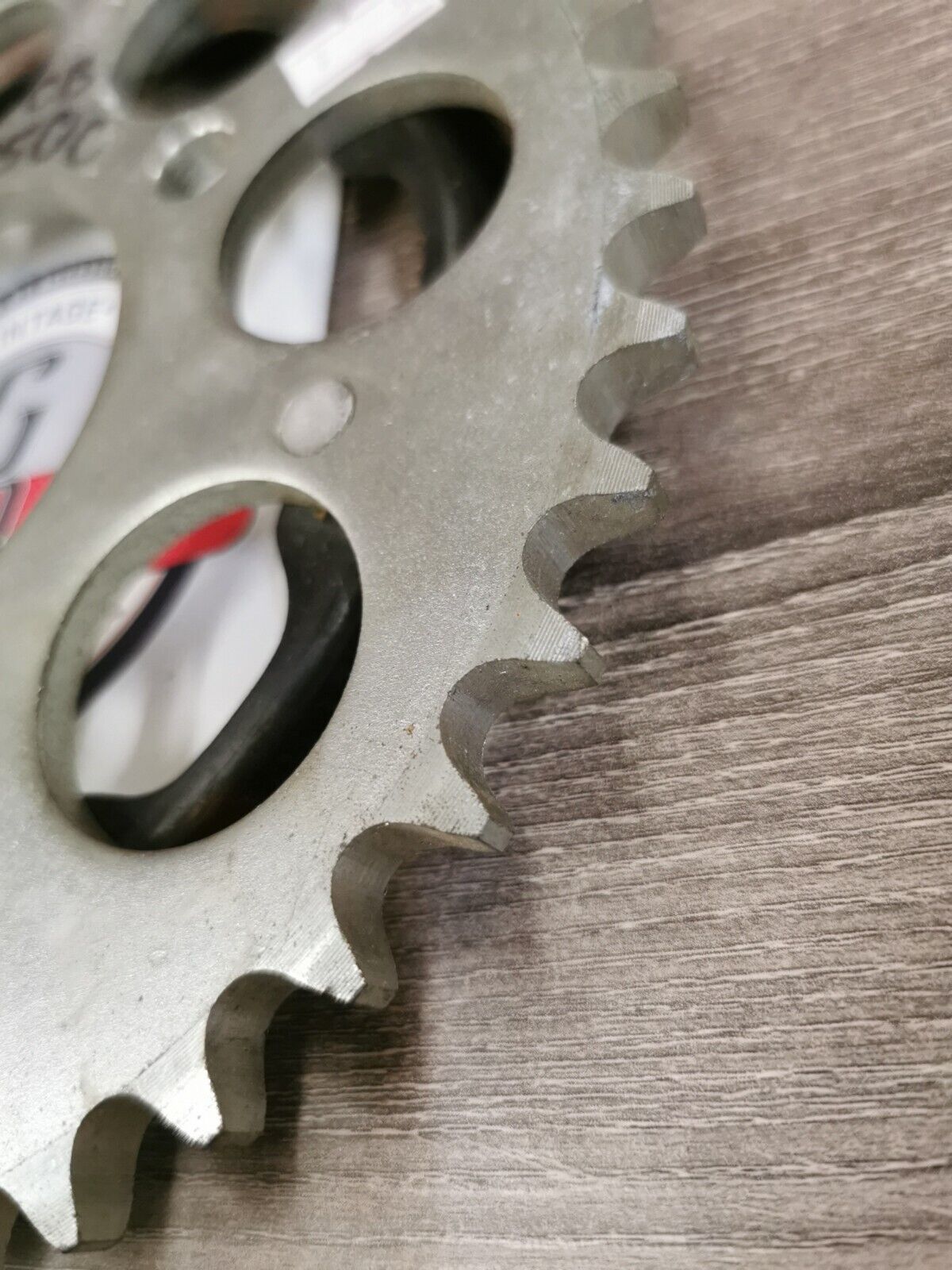 NOS HONDA CB750 1980 - 1982 SPROCKET  FINAL DRIVEN 43T 41200-425-641 H60