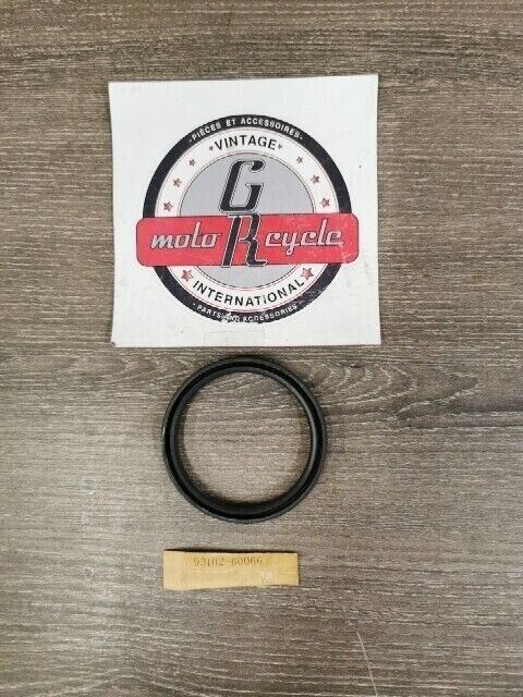 NOS YAMAHA XS1B 1971 XS1 1970 TX650 1973 XS2 OIL SEAL 93102-60066-00 Y145