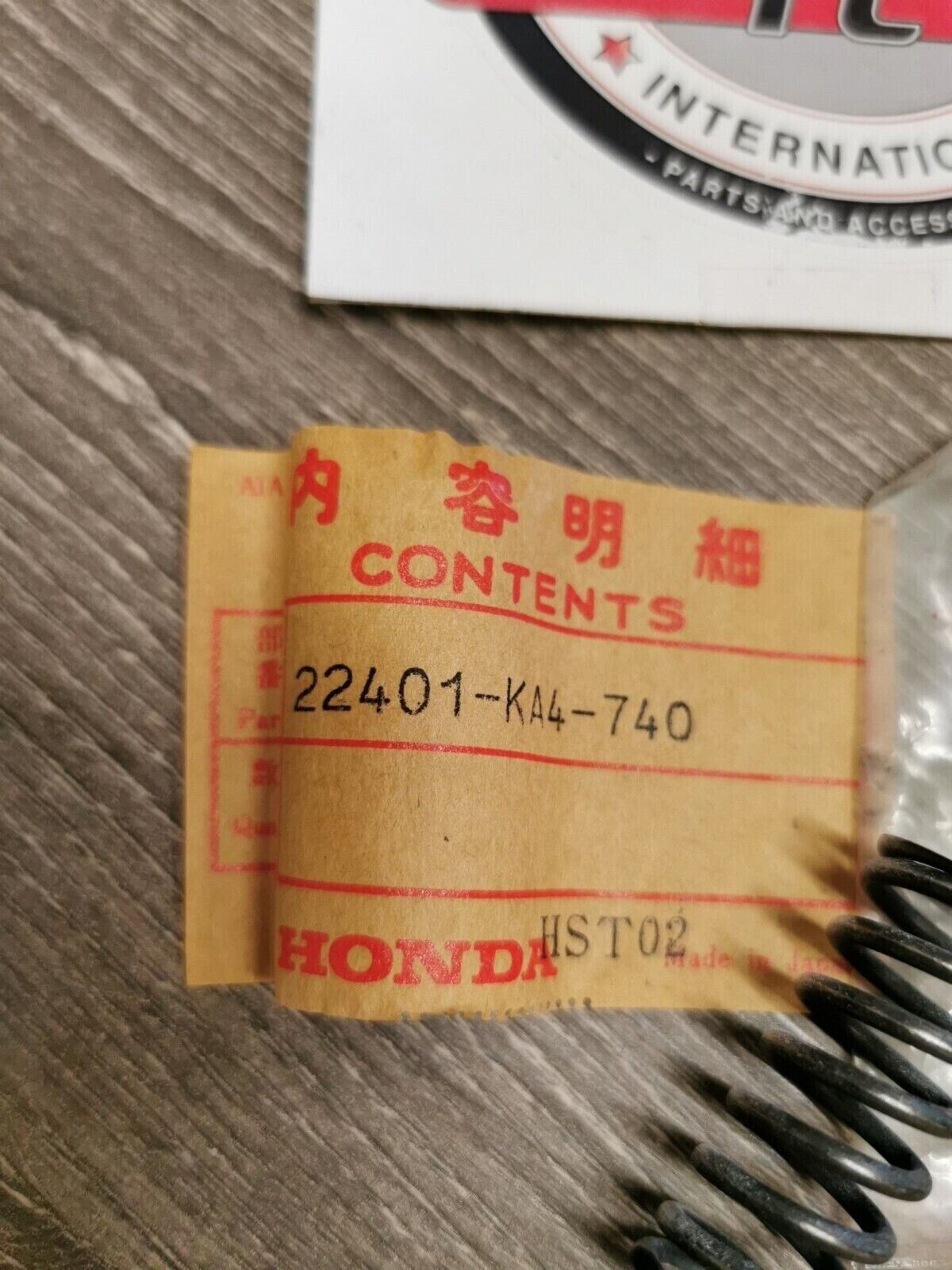 NOS HONDA CR250R 1983 - 1986 SPRING CLUTCH 22401-KA4-740 H50