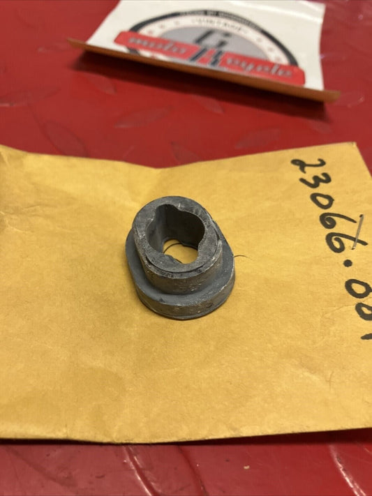 NEW NOS KAWASAKI HEADLIGHT RUBBER DAMPER 23066-001 K20