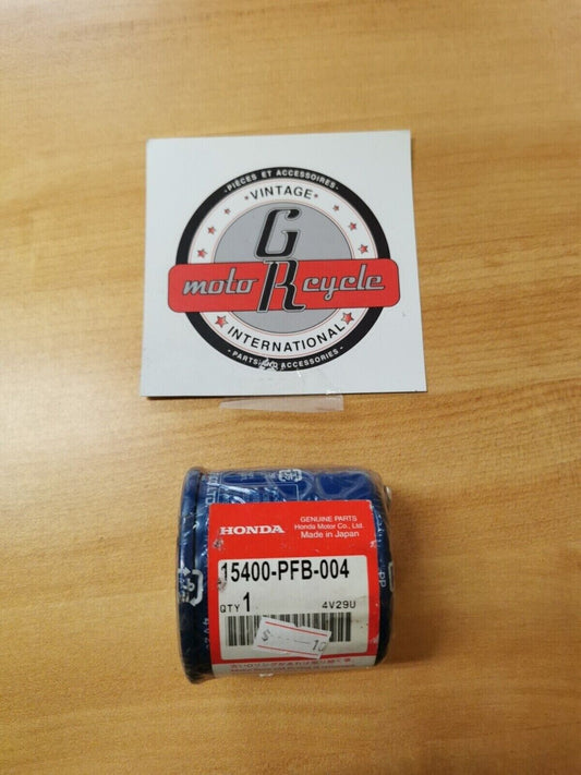 NOS Honda 1983 VT750C FILTER, OIL 15400-PFB-004 H28