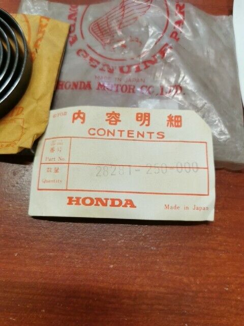 NOS Honda C70 C72 C77 CA72 CB72 CL72 KICK STARTER SPRING 28281-250-000 H90
