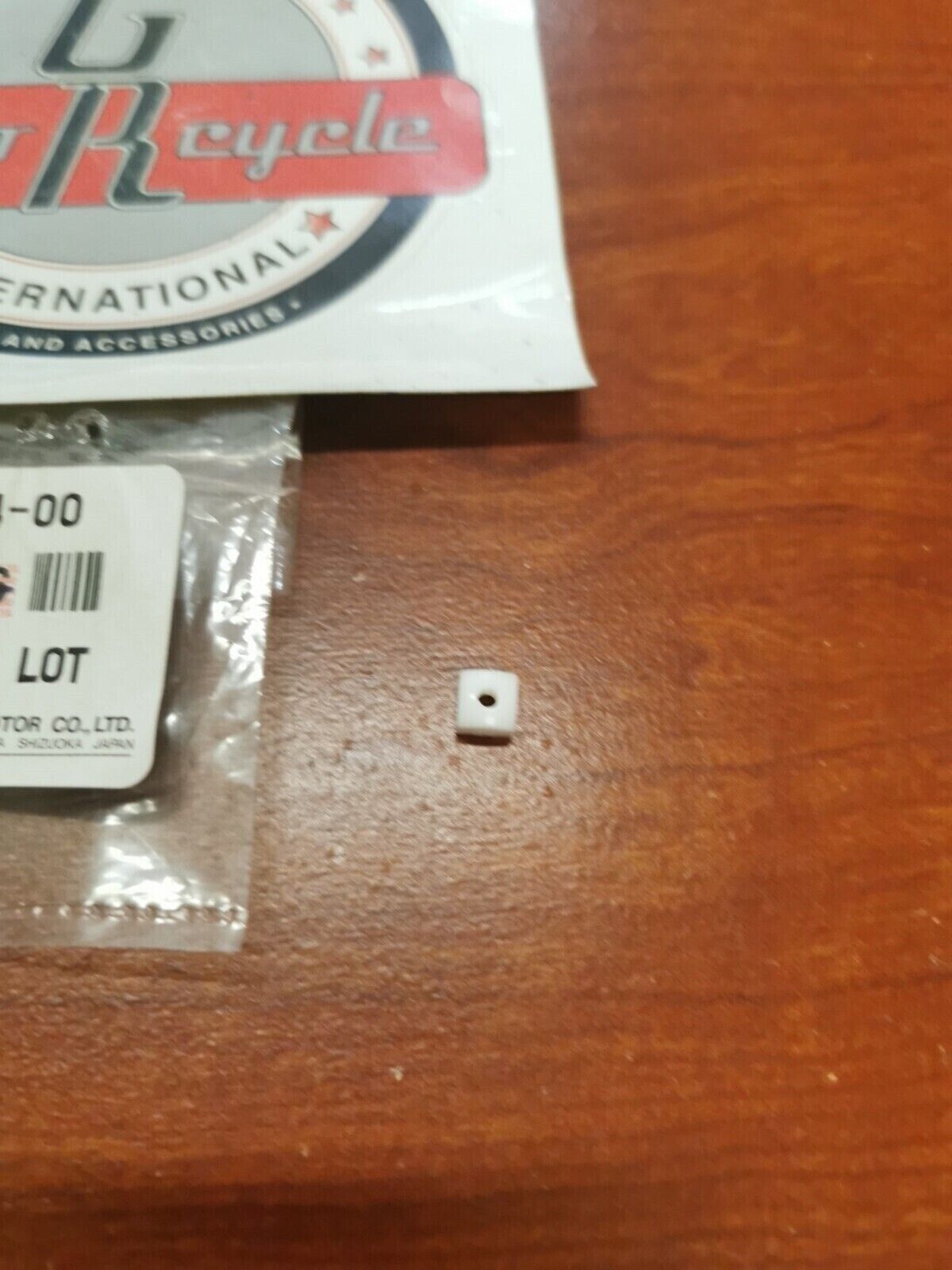 NOS Yamaha YXC70 YXE85 YXM70 ADJUSTING NUT 2GU-84334-00-00 Y81