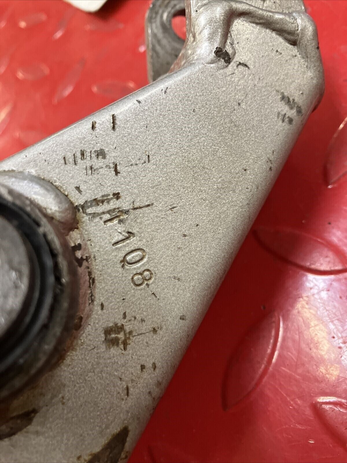 Kawasaki KDX200 1987 uni trak rear shock suspension arm linkage