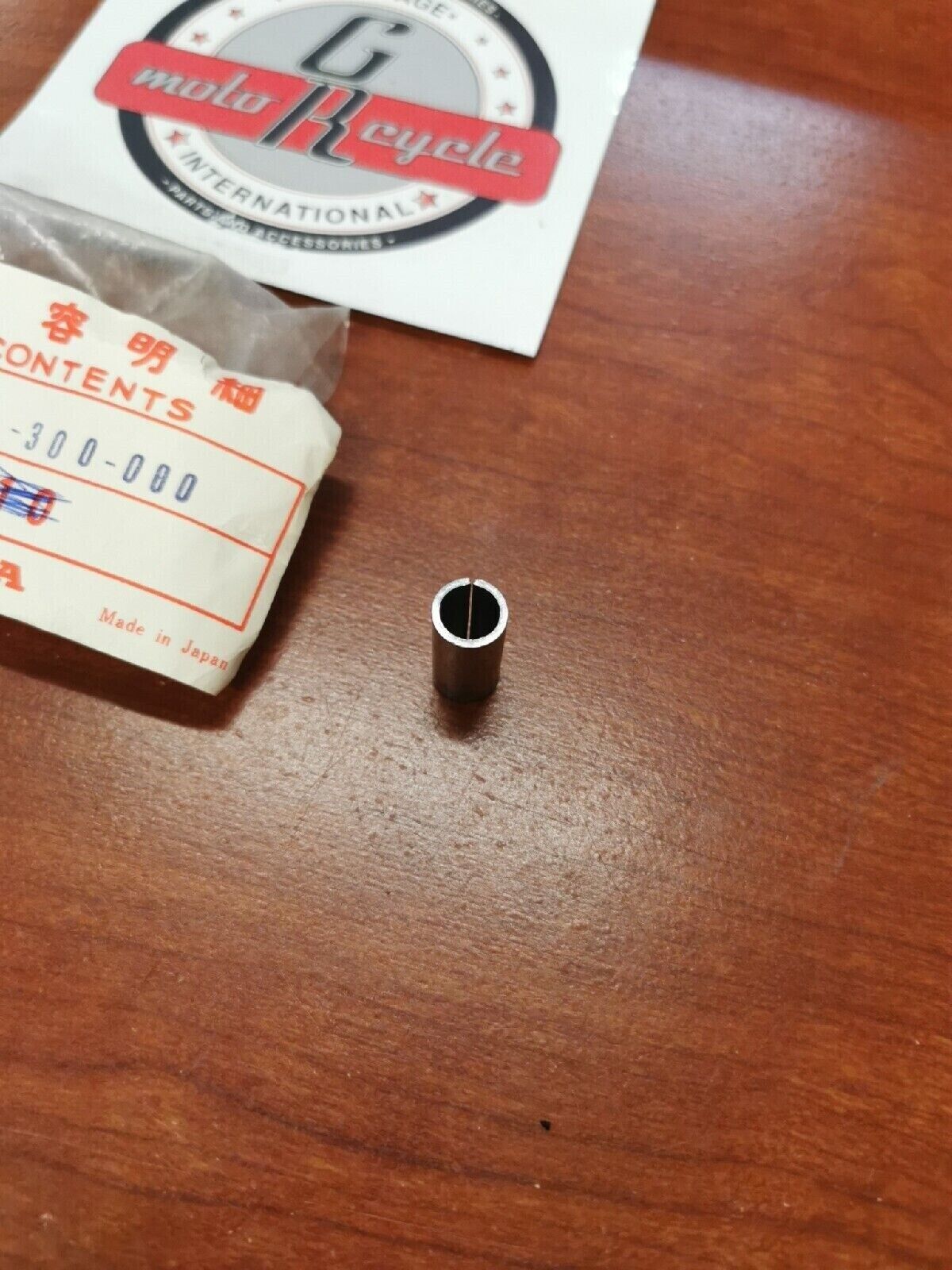 NOS Honda 1969 - 1976 CB750K CB750 IGNITION SWITCH COLLAR 50377-300-000 H34