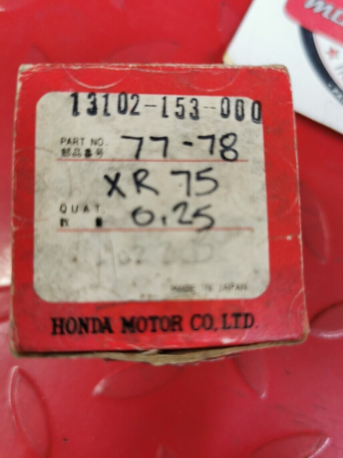 NOS HONDA XR75 1977 1978   PISTON 0.25 13102-153-000 H40