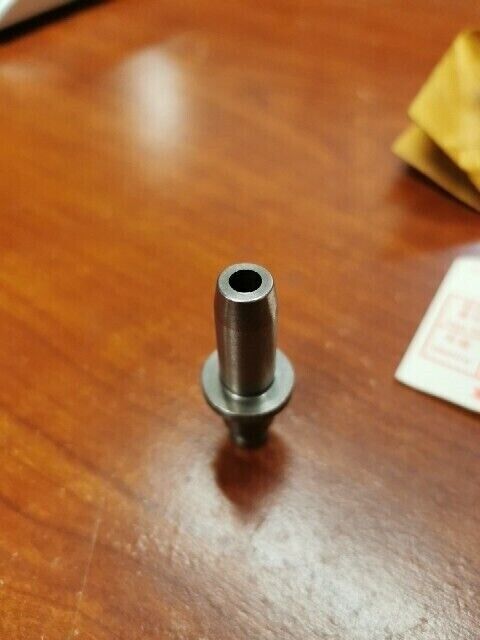 NOS Honda CB650 EXHAUST VALVE GUIDE 12023-460-771 SUB. 12204-KW1-405 H90