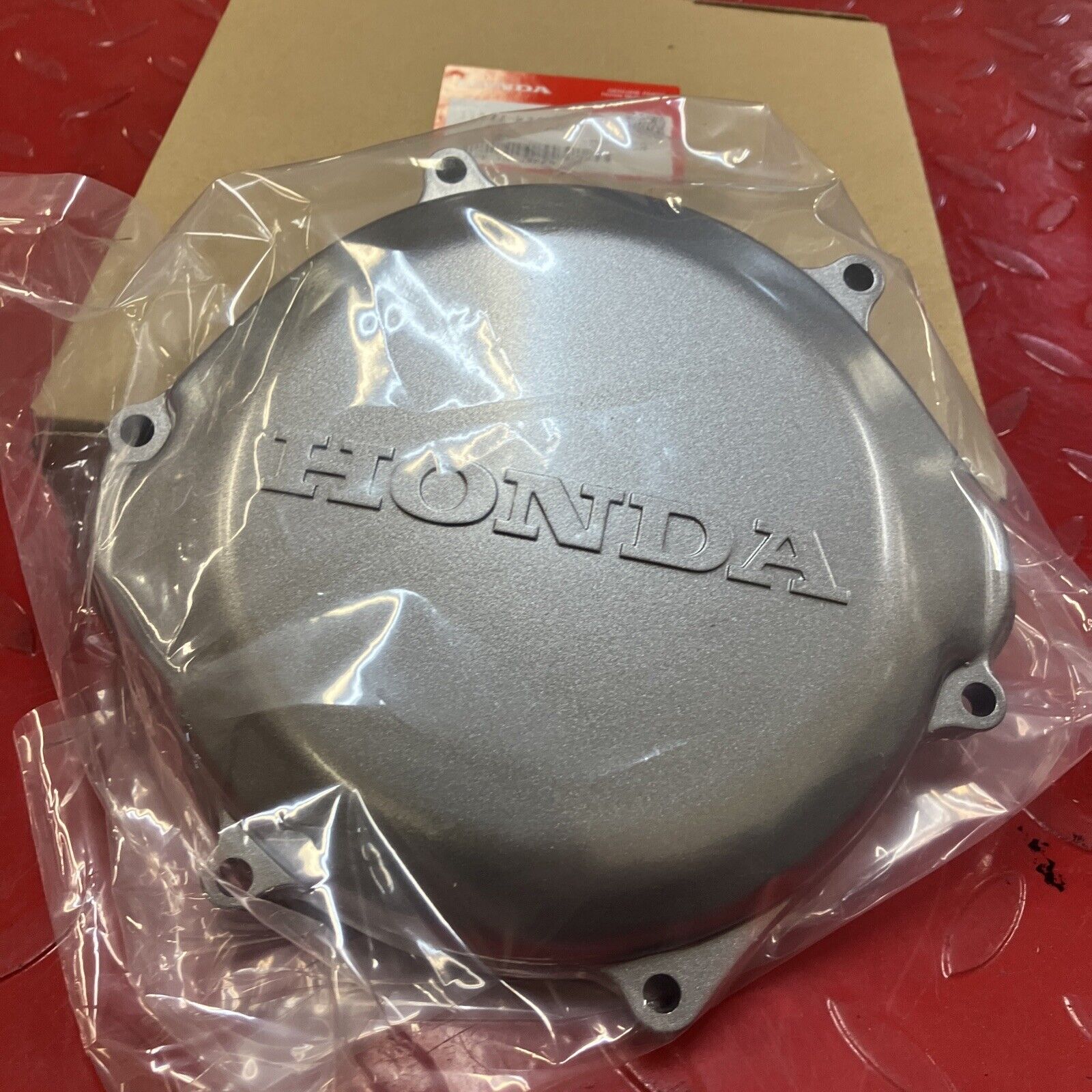 NEW Honda CR250R 1992-1996 CR500R 94-2001 CLUTCH OUTER COVER 11342-KZ3-860 H100