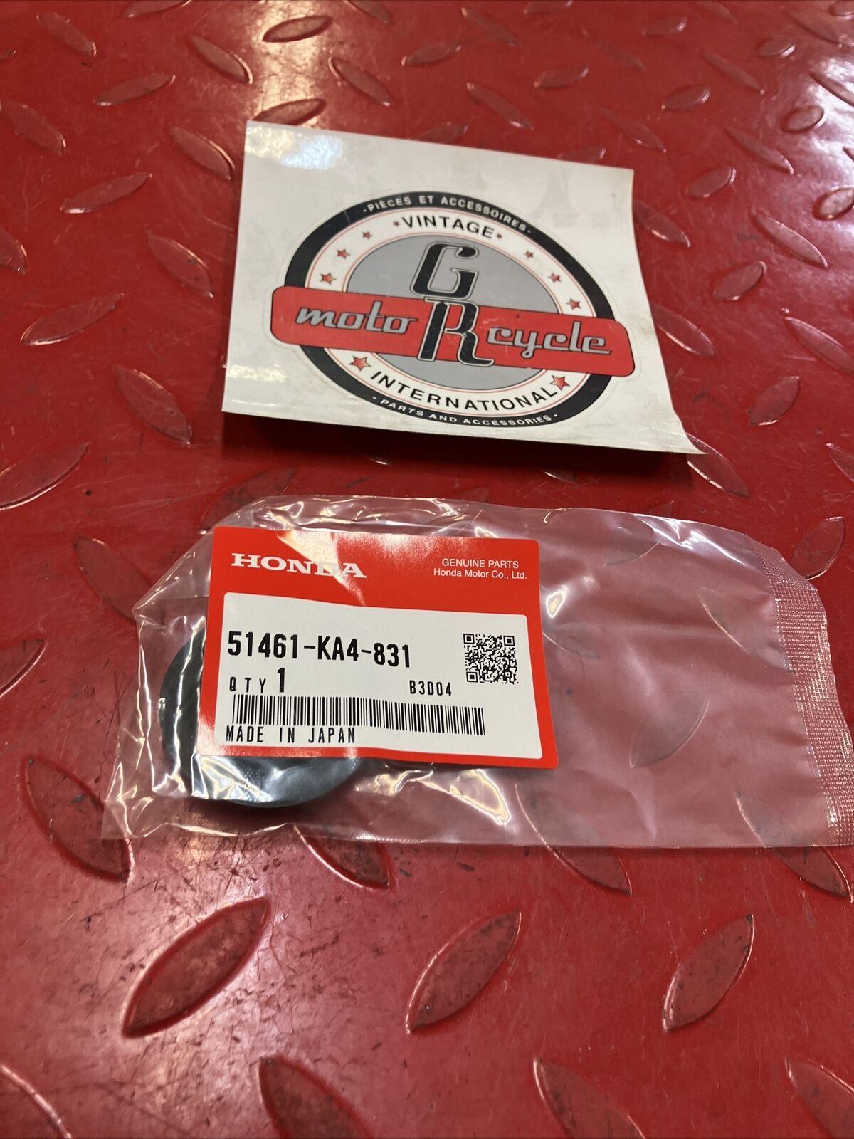 NEW Honda CR125R CR250R CR500R Front fork rubber cap cover 51461-KA4-831 H99
