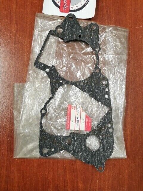 NOS Suzuki RM100 RM125 RV125 TC125 TM100 CRANKCASE COVER GASKET 11481-28000 S32