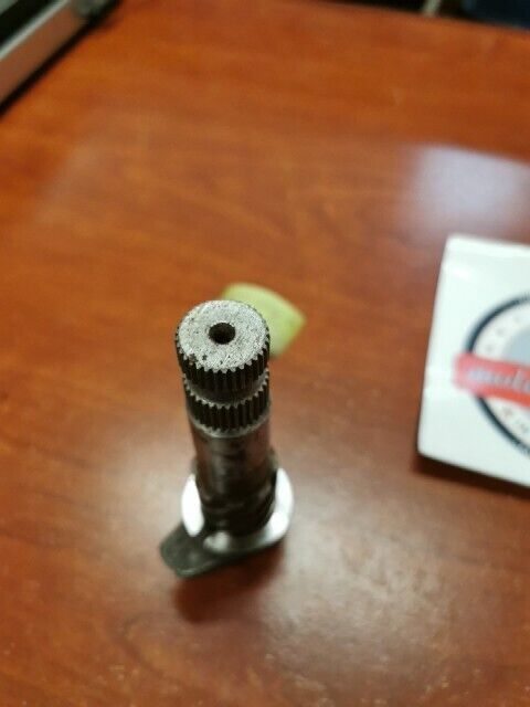 NOS Yamaha DS7 R5 RD250 RD350 KICK AXLE 278-15660-01-00 SUB 278-15660-00-00 Y122