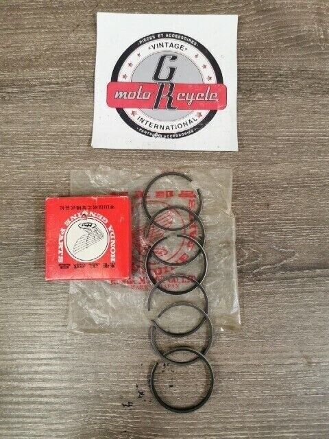 NOS HONDA C92 CS92 CA92 CB92 RING SET PISTON 0.75 13042-200-000 H77