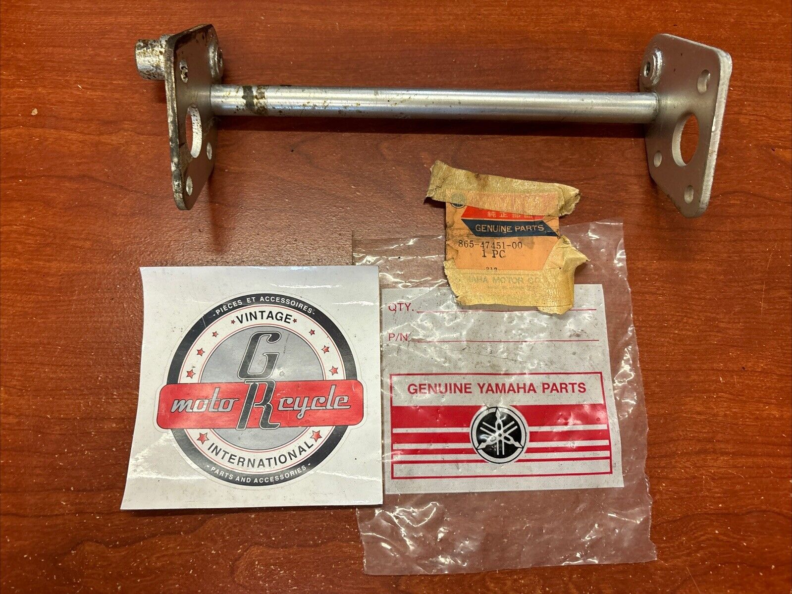 NOS Yamaha 1974 GP338F GP433F SUSPENSION BAR 865-47451-00-00 Y184