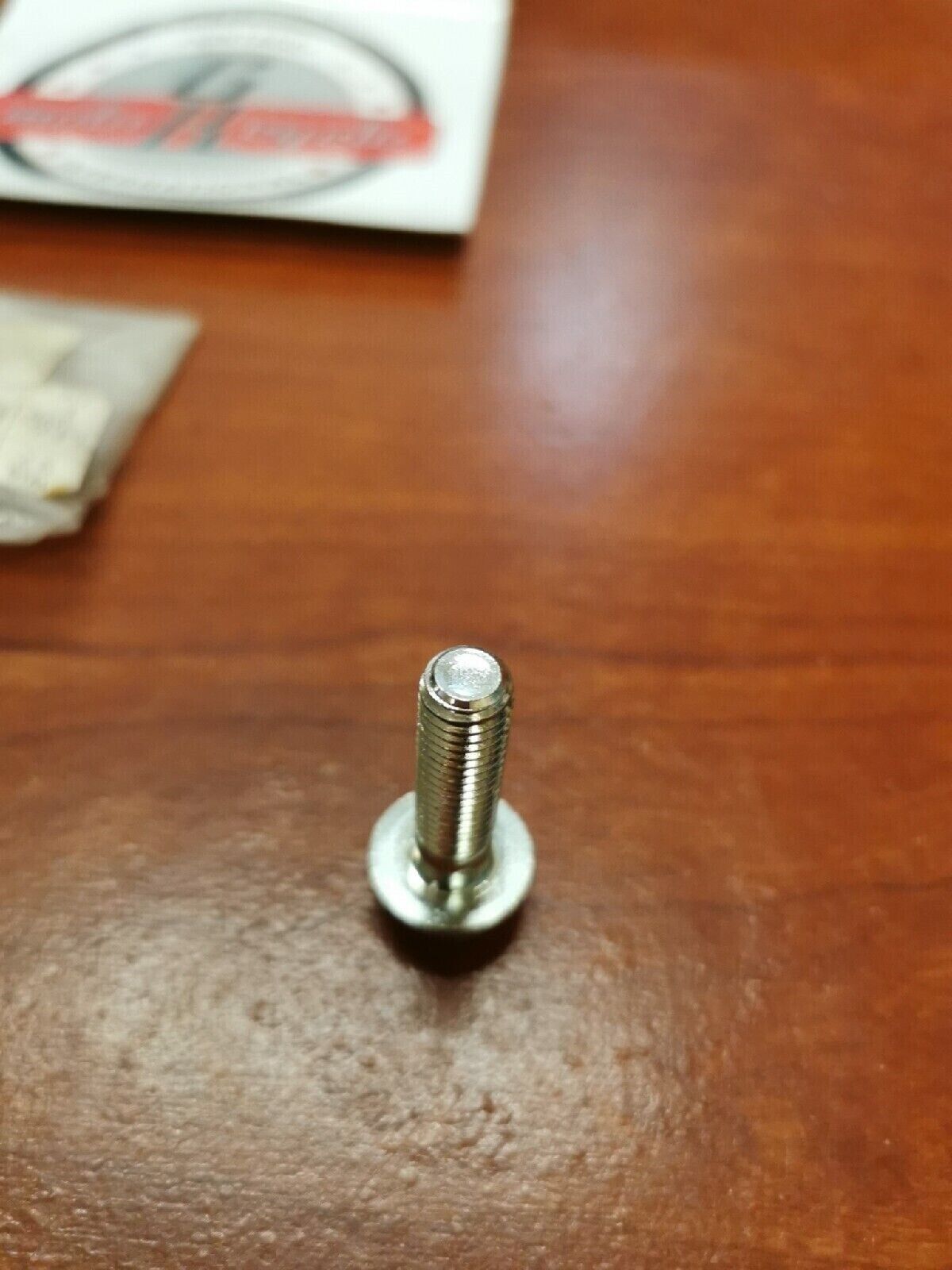 NOS Yamaha FZ6 TDM850 FZR1000 YFM350 YFM400 BOLT 90109-082A1-00 Y72